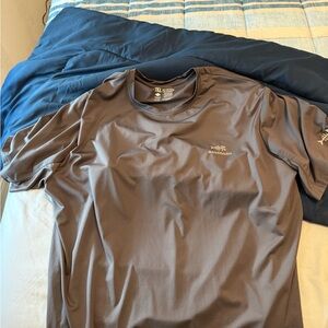 Ash Men's Short Sleeve Tee in Dark Gray